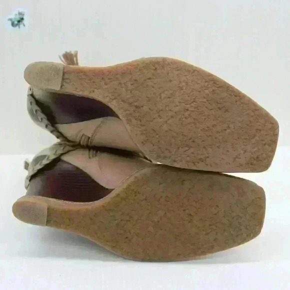 Vince Camuto Women’s Brown Leather Wedge Booties Size US 9 B - Picture 11 of 11